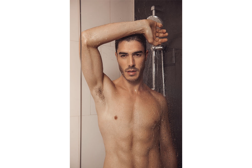 Cara Memanjakan Pria di Kamar Mandi