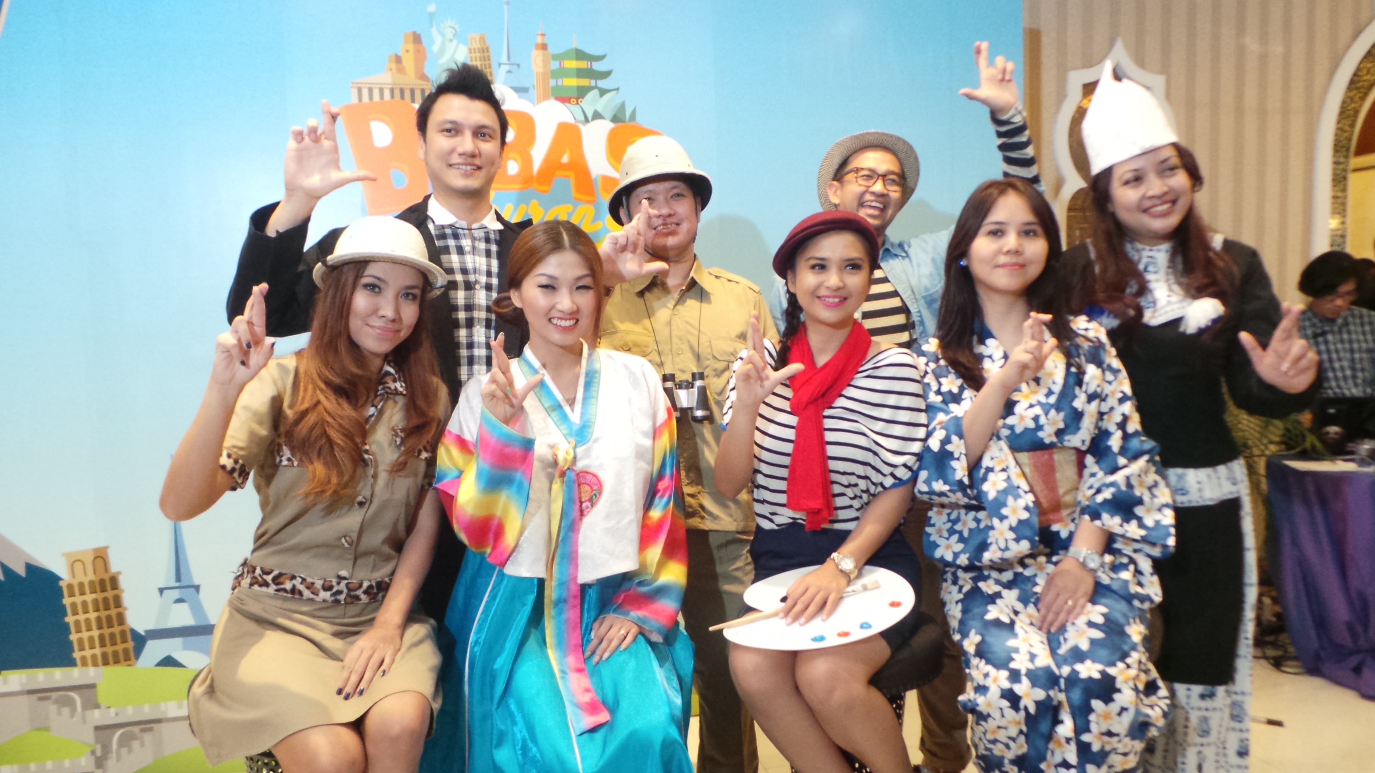 XL Ajak Liburan Gratis ke 5 Benua