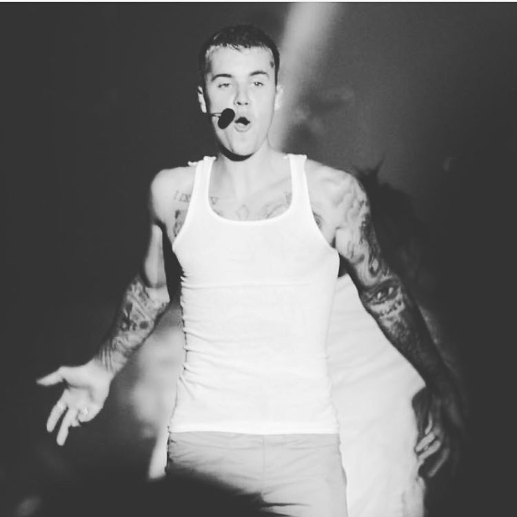 Justin Bieber Mengingat Masa Lalu di Instagram