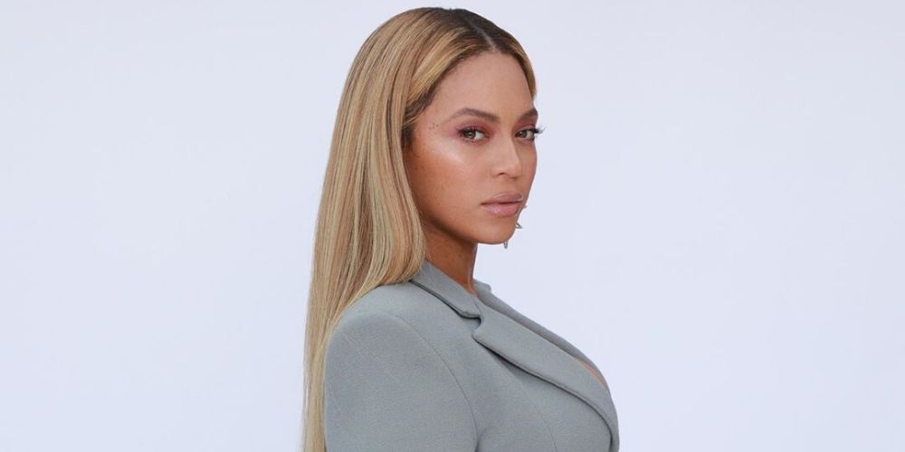 Beyoncé Buat Penampilan Kejutan Di Konser 