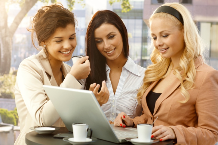 5 Cara Jadi Rekan Kerja yang Baik