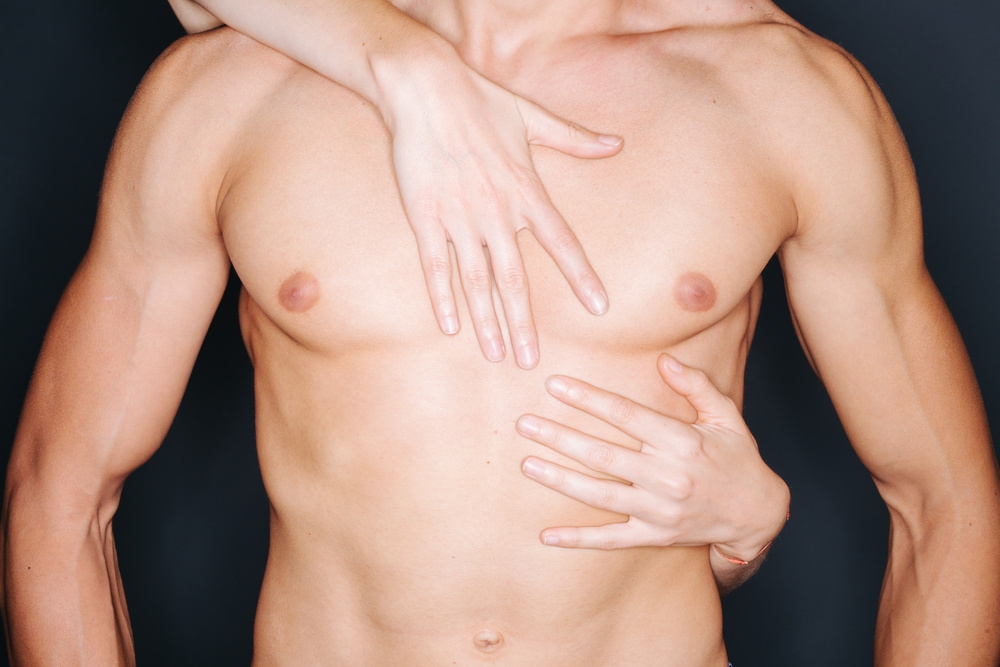 Sentuhan di Beberapa Titik Ini Bikin Pria Luluh