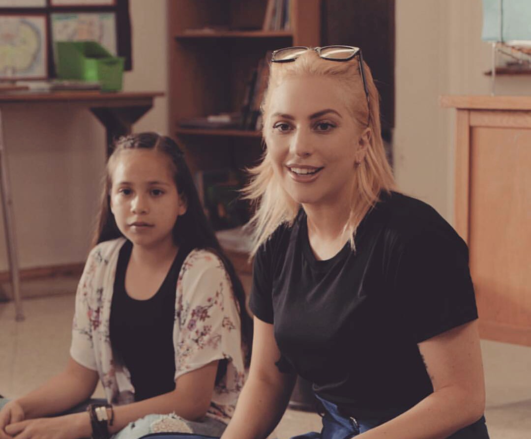 Lady Gaga Kejutkan Sekolah, Jadi Guru Pengganti