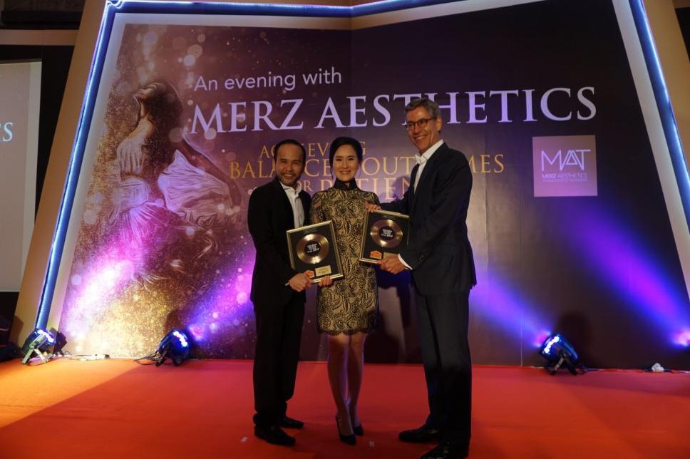 Jakarta Aesthetic Clinic Raih Penghargaan Internasional