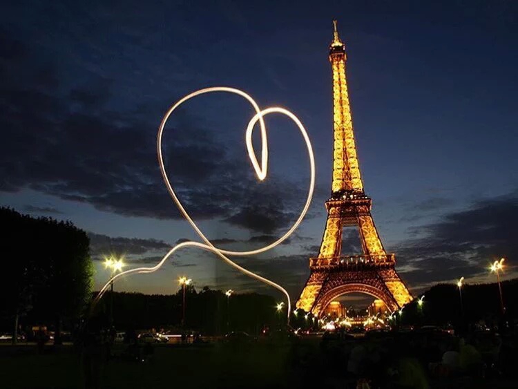 Duka Selebriti Dunia Atas Tragedi Paris