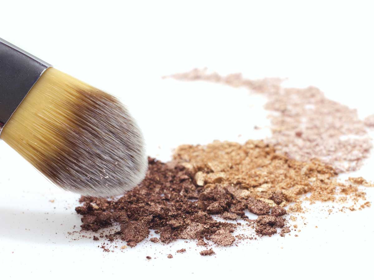 5 Alasan untuk Memakai Kosmetik yang Mengandung Mineral!