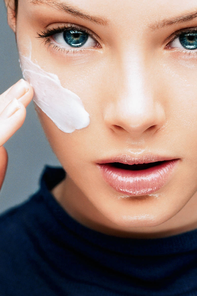Beauty Q&A: Serum atau Moisturizer, Mana Lebih Dulu?