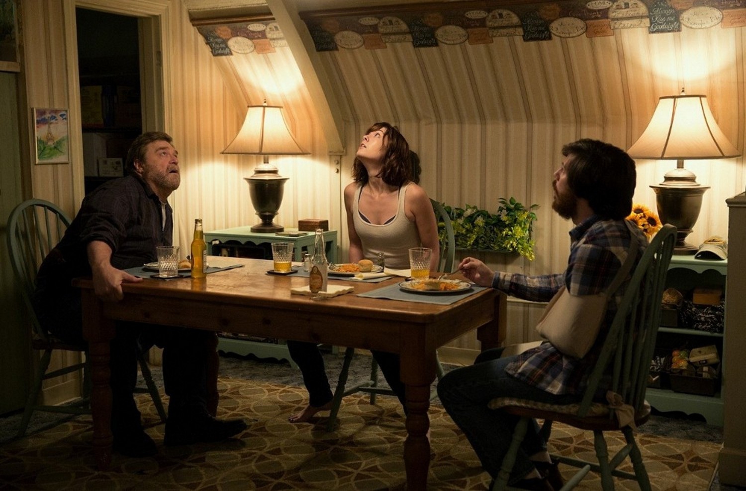 10 Cloverfield Lane, Sekuel Cloverfield yang Tak Kalah Menegangkan