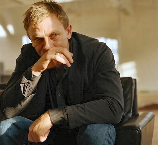 Cara Menghadapi 4 Macam Tipe Tangisan Pria 