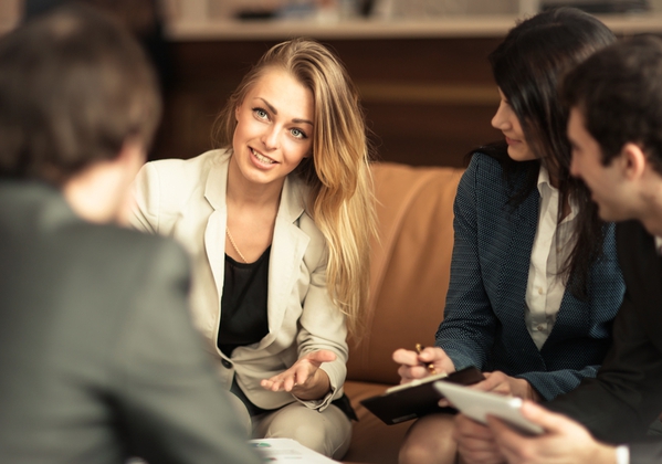 5 Cara Jitu Jadi Lebih Percaya Diri di Lingkungan Kerja