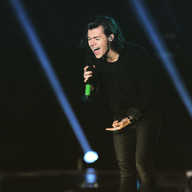 Finally, Harry Styles Akan Merilis Materi Solo!