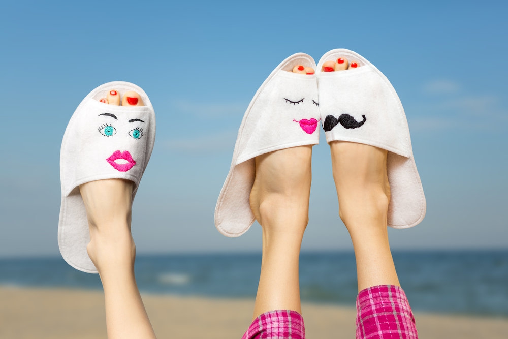 7 Tanda Si Dia Belum Move On dari Mantannya, Oh NO!