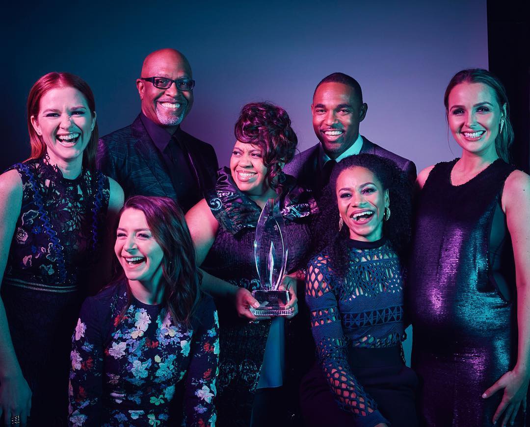 Baca Pemenang People's Choice Awards 2017 Di Sini!