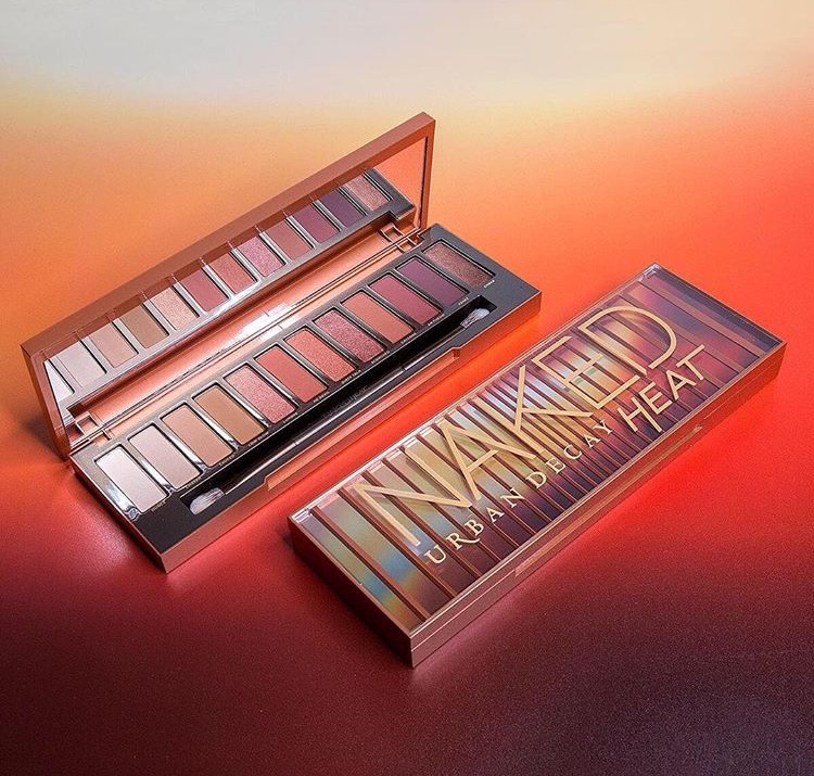 Urban Decay Meluncurkan Eyeshadow Berpalet Warm