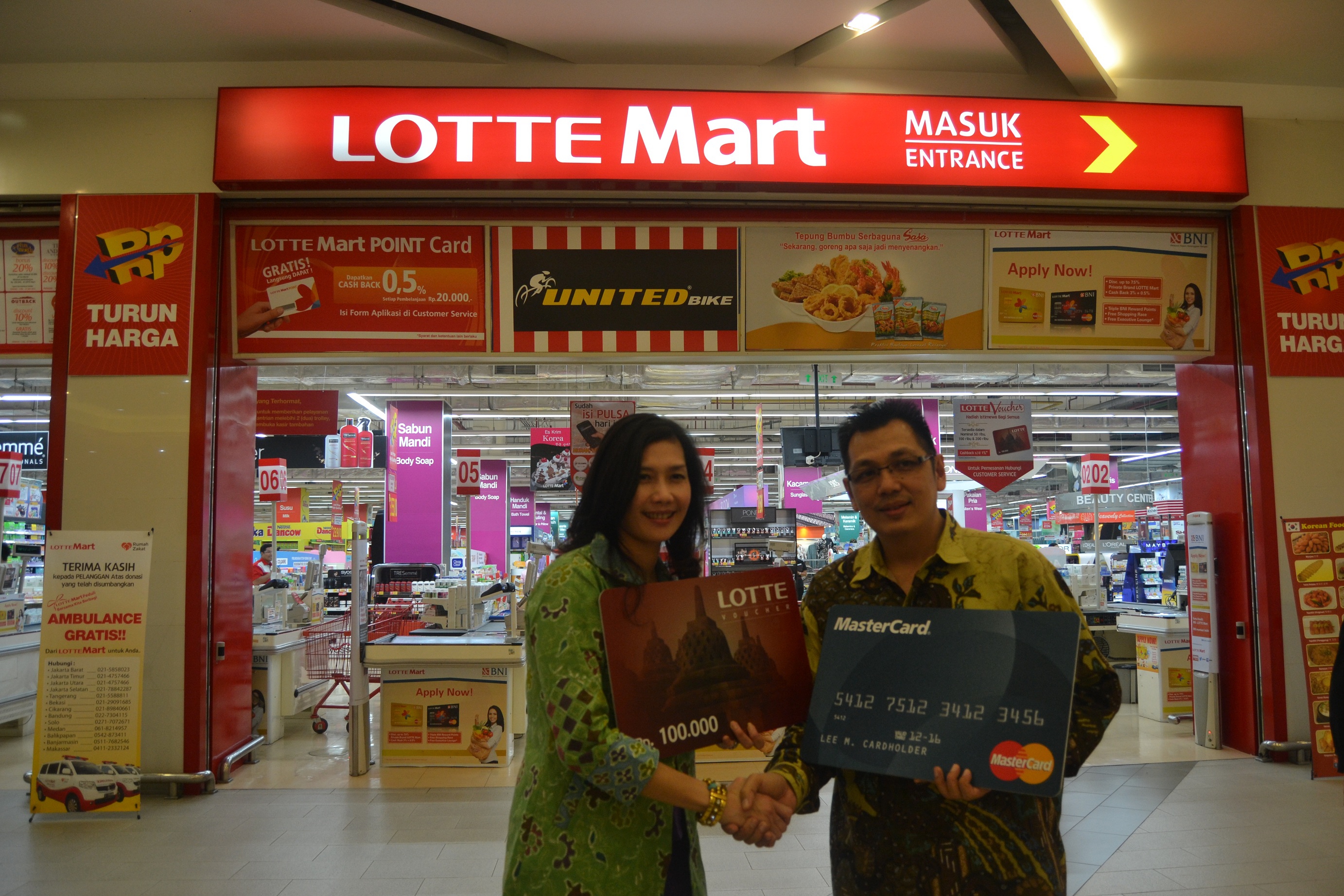 Belanja Hemat di Lotte Mart dengan MasterCard