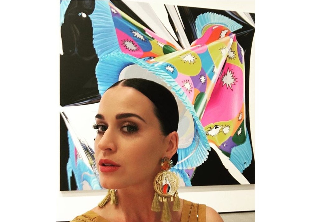 Katy Perry Berciuman Mesra dengan Orlando Bloom di Malibu