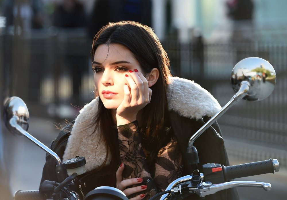 Kendall Jenner Jadi Wajah Baru Estée Lauder