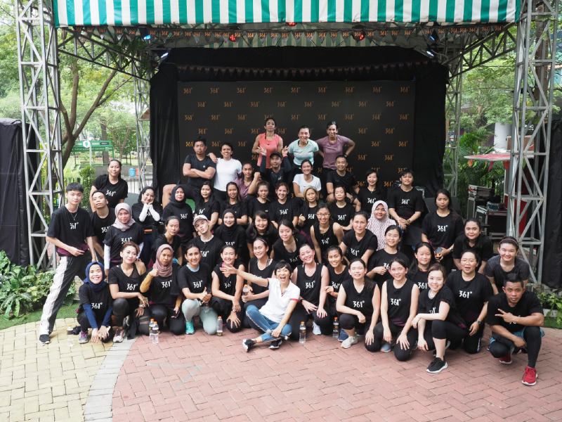 Serunya Strong by Zumba bersama 361 Degrees!