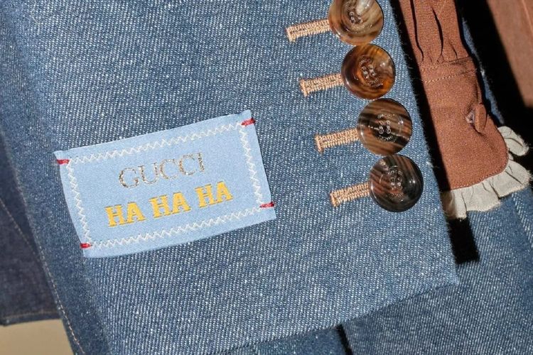 Gucci x Harry Styles Rilis Koleksi 