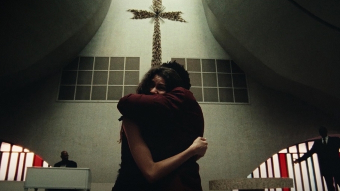 Berkolaborasi dengan Labrinth, Zendaya Rilis lagu 