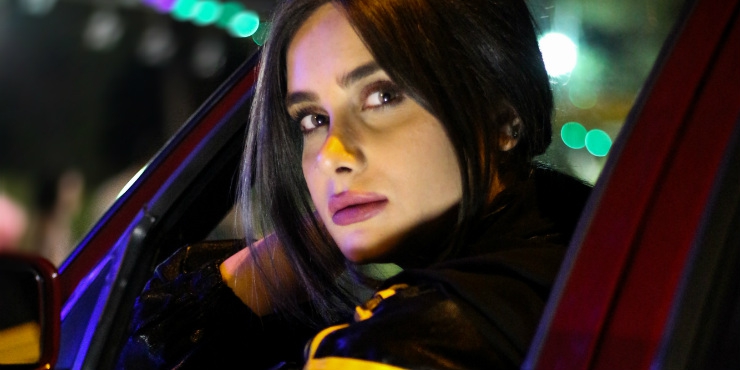 Tips Makeup Praktis Saat Traveling