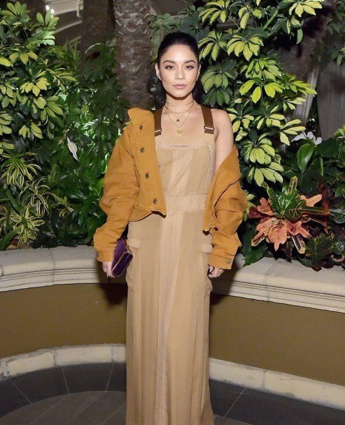 Vanessa Hudgens Minta Maaf Atas Komentarnya Tentang Covid-19
