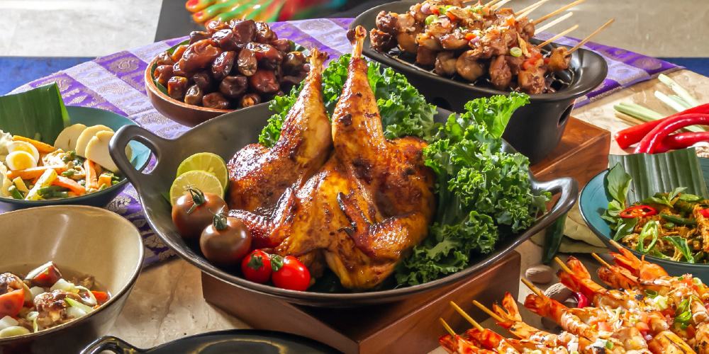 Sensasi Buka Puasa Khas Indonesia & Timur Tengah di Raffles Jakarta