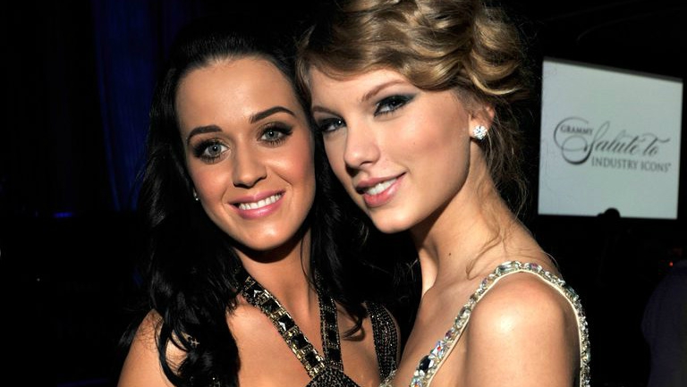 Mungkinkah Taylor Swift Diundang ke Pernikahan Katy Perry?