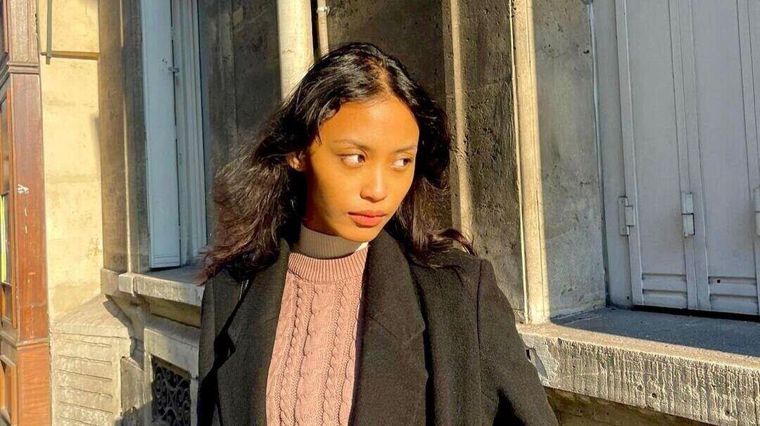 Gaya Stylish Nafa Salvana yang Tampil di Milan Fashion Week 2022