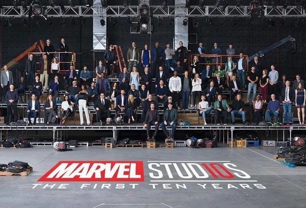 Para Superhero Marvel Rayakan Ulang Tahun Ke-10 Bersama