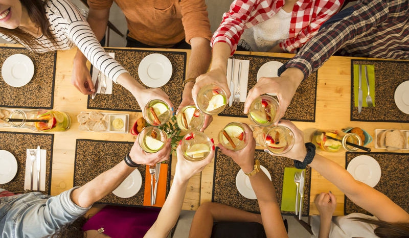 Tips Hemat Saat Buka Puasa Bersama di Restoran