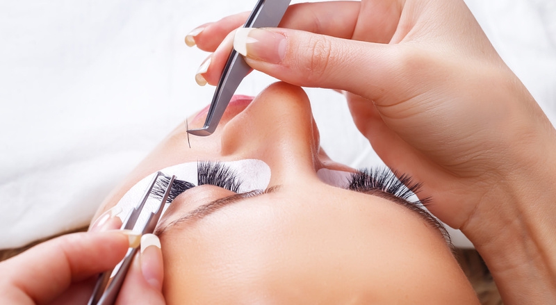 7 Salon Eyelashes Extension Terbaik di Surabaya
