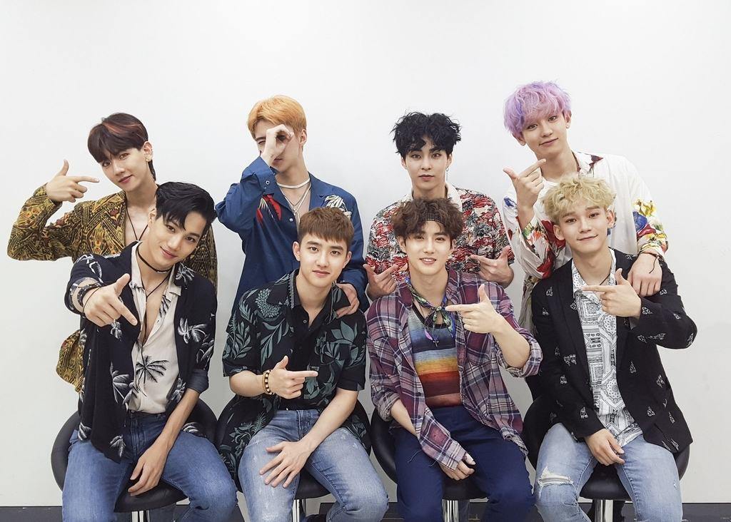 12 Lagu EXO Paling Romantis dan Bikin Baper! Penasaran?