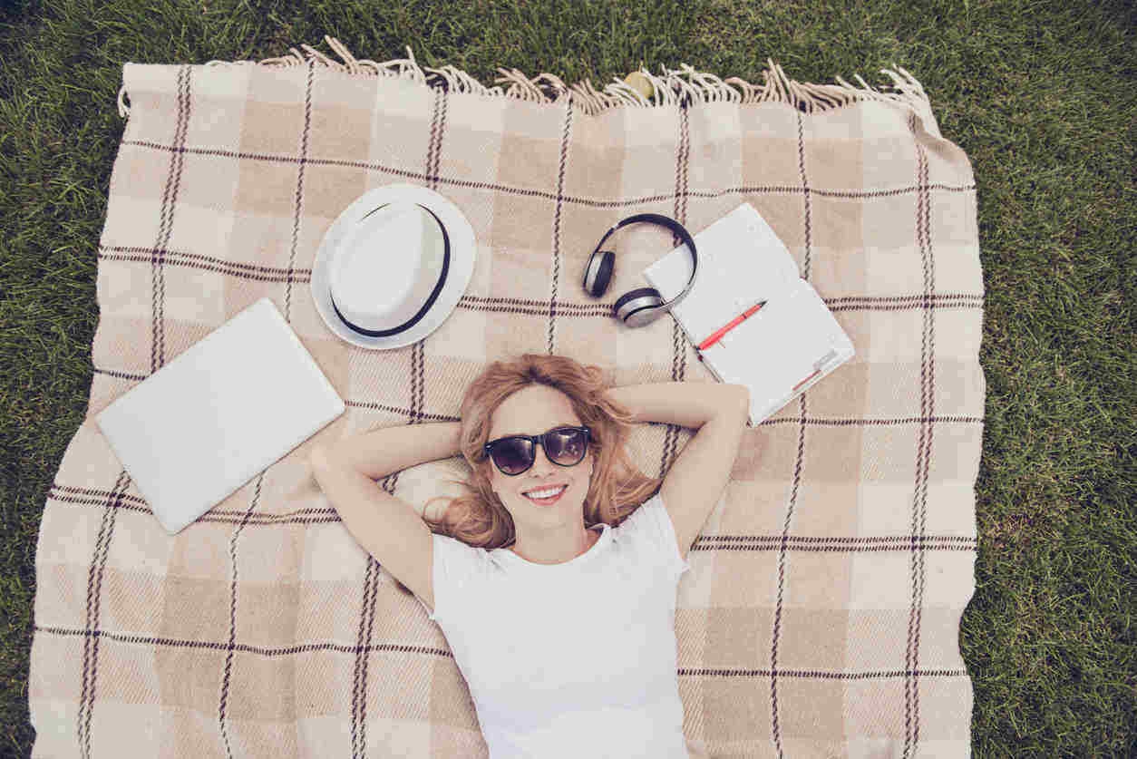 Bahagia Ketika Sendirian? Menurut Ahli, Kamu Sangat Cerdas!