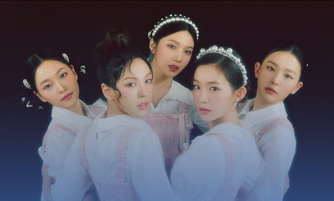 Red Velvet Tampil Anggun Dalam MV Comeback “Feel My Rhythm”