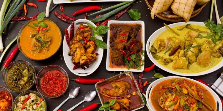 Hati-Hati! Inilah 6 Makanan Lebaran yang Menyebabkan Jerawat