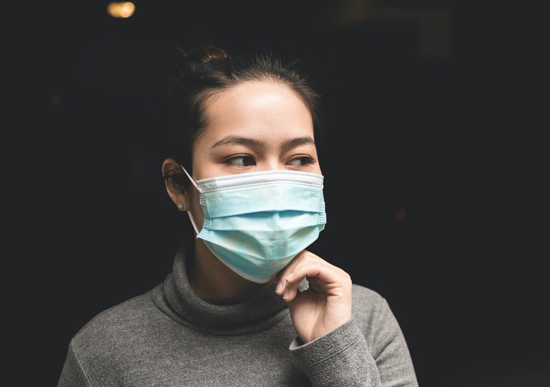 Kulit Jadi Berjerawat Karena Memakai Masker? Ini Solusinya!