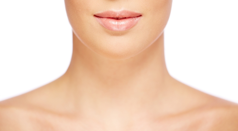 Resep Lip Scrub Alami yang Efektif Memerahkan Bibir