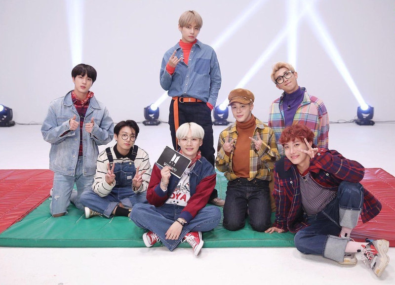 13 Episode Run BTS! Terlucu yang Siap Mencerahkan Harimu