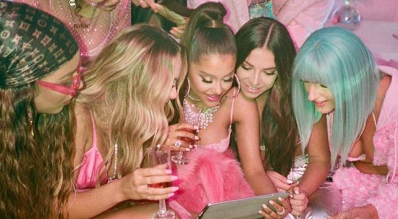 Ariana Grande Rilis Single dan Video Klip Baru, 7 Rings