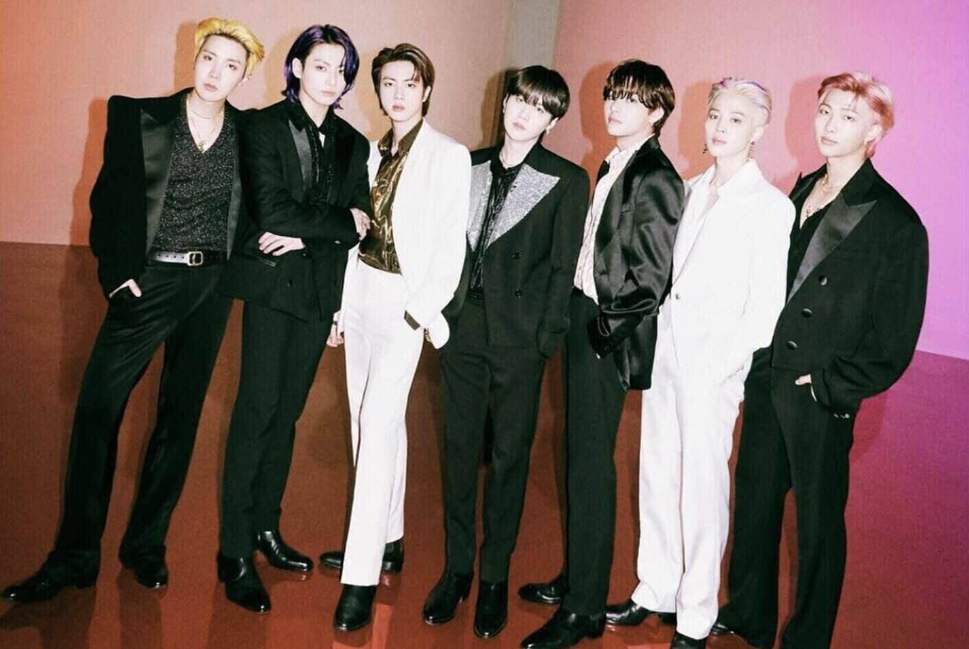 BTS dan TXT Raih Gold Award di TikTok Creator Awards 