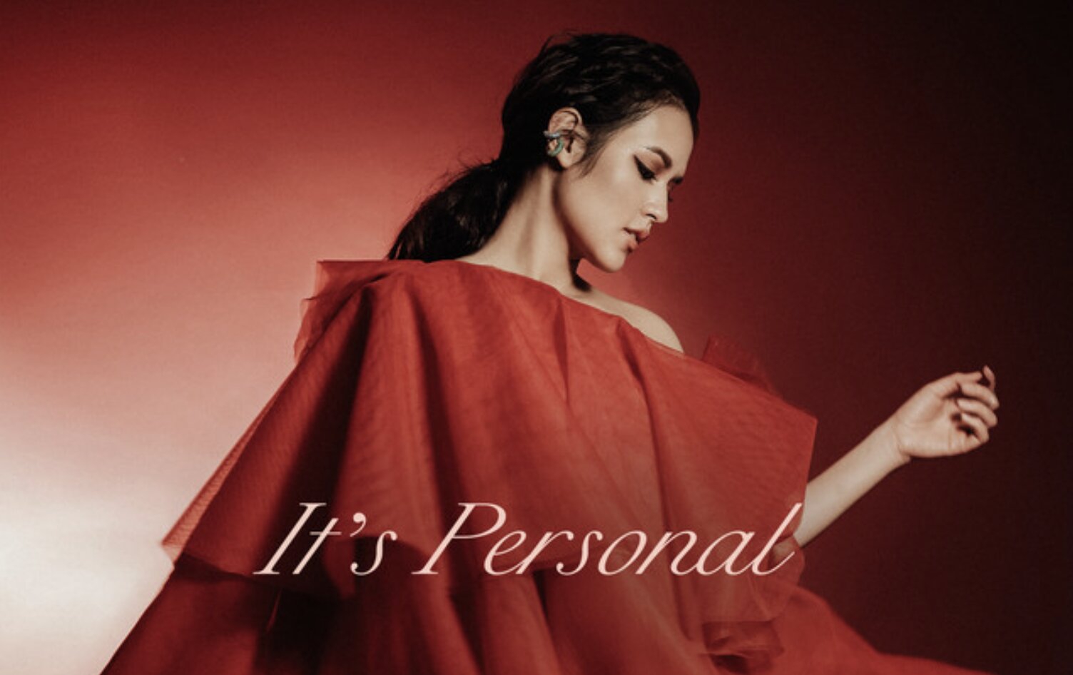 Raisa Rilis Album It's Personal, Berisi Pengalaman Pribadi Mendalam!