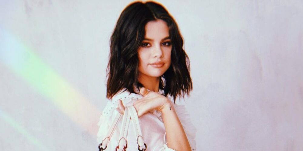 Tampil Cantik, Selena Gomez Menghadiri Pernikahan Sepupunya