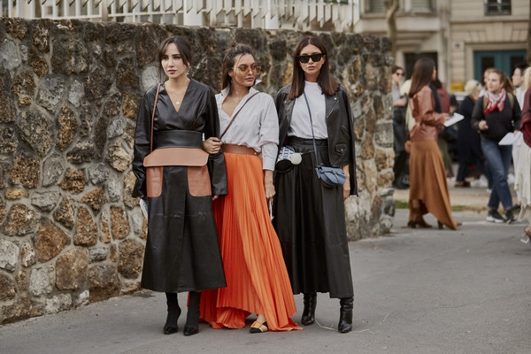 Ini Trik Tampil Elegan di Hari Lebaran dengan Rok Panjang