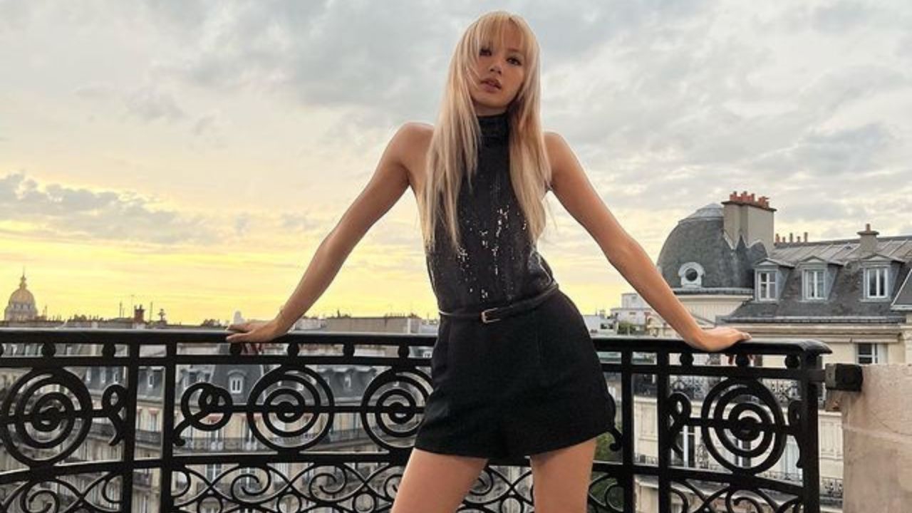 Gaya Stylish Lisa Blackpink di Setiap Fashion Show Celine